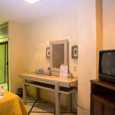 Hotel Ambassador Mérida Kamer foto