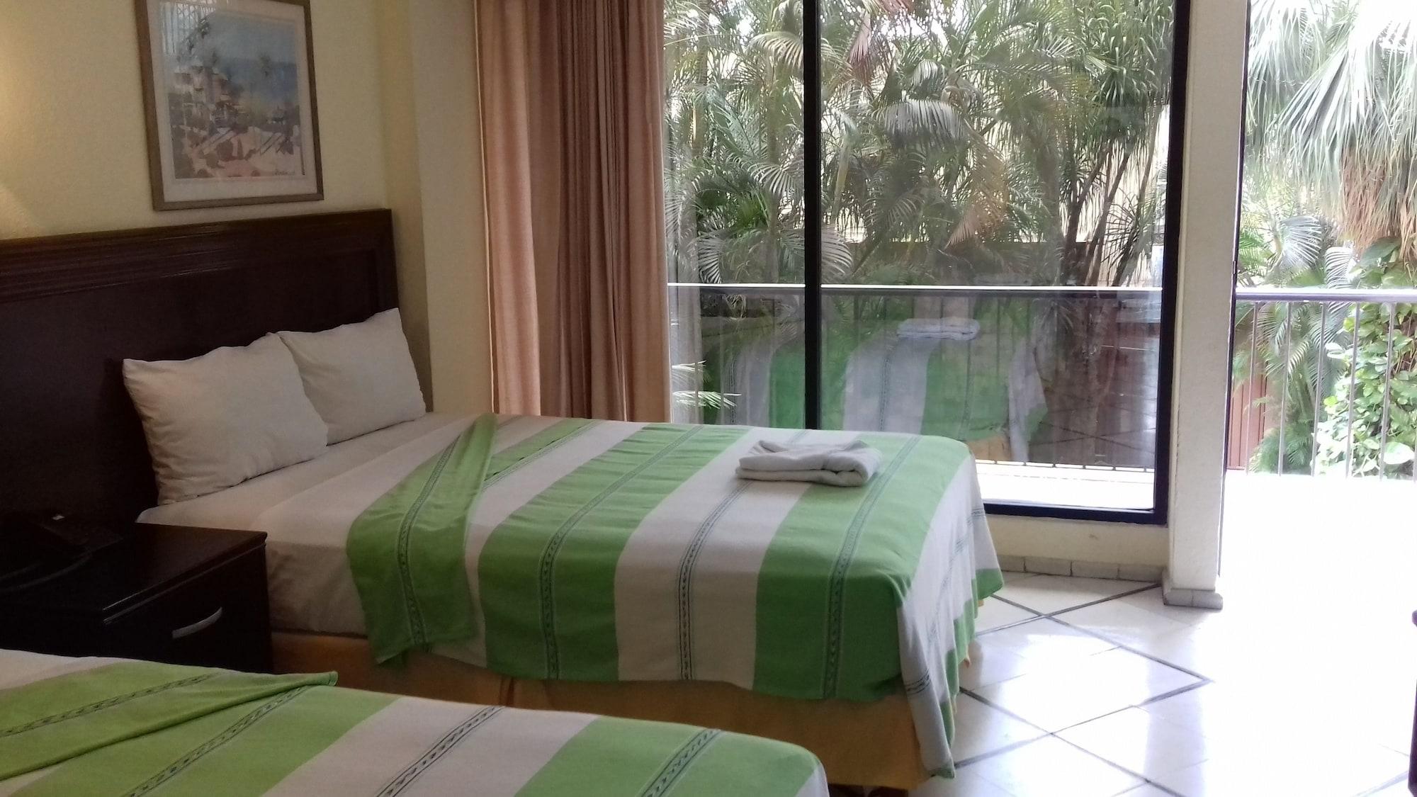 Hotel Ambassador Mérida Buitenkant foto