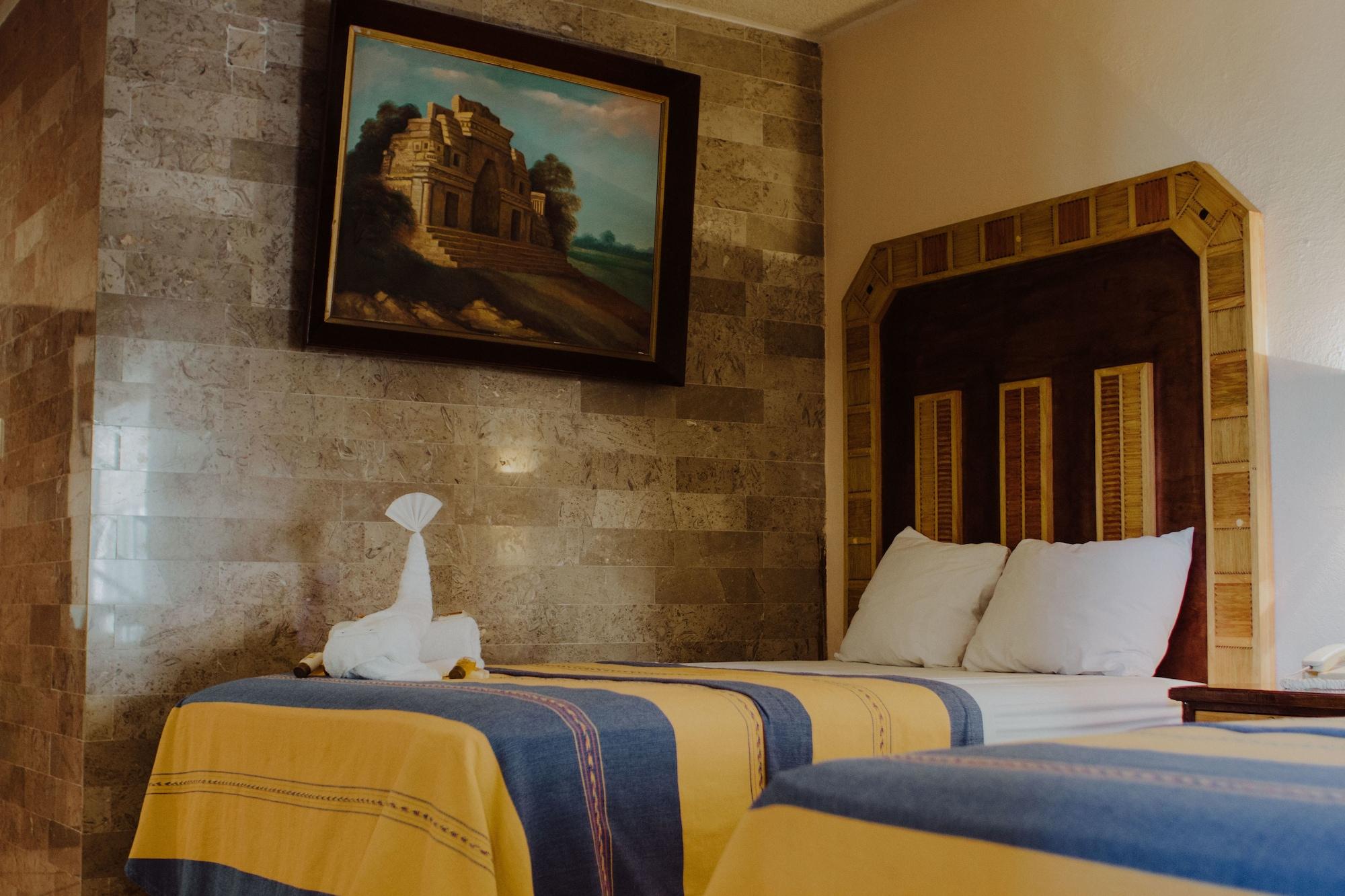 Hotel Ambassador Mérida Buitenkant foto