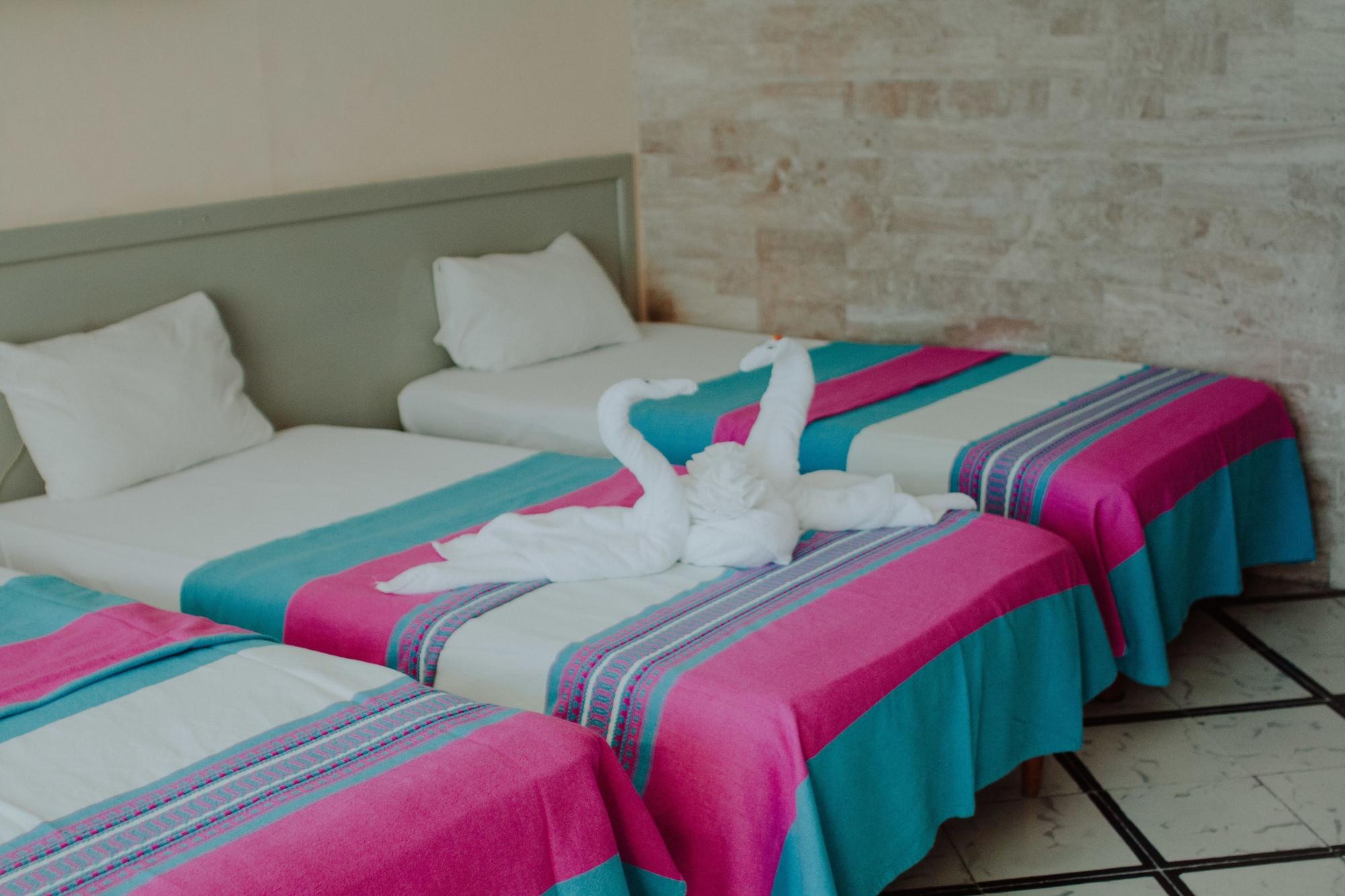 Hotel Ambassador Mérida Buitenkant foto