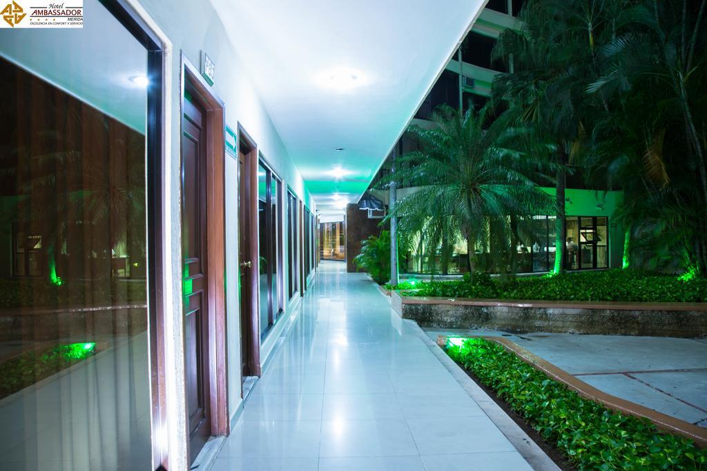 Hotel Ambassador Mérida Buitenkant foto