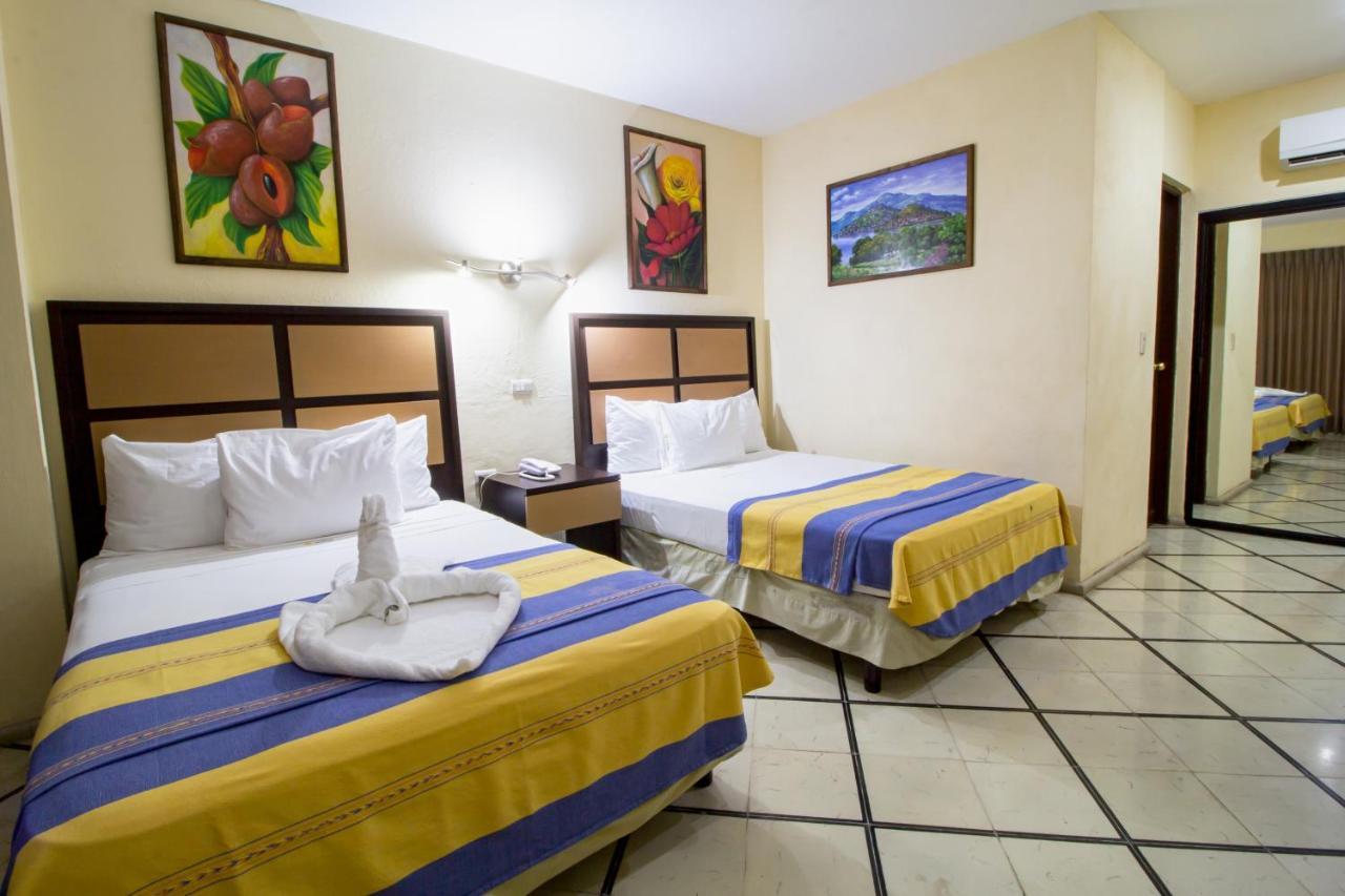 Hotel Ambassador Mérida Buitenkant foto