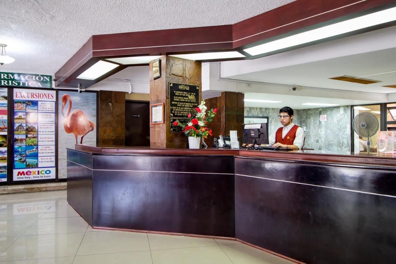 Hotel Ambassador Mérida Buitenkant foto